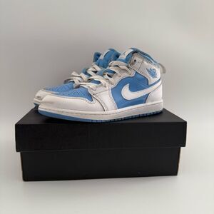 NIKE AIR JORDAN 1 MID SE LEGEND BLUE 2024 FZ3932-114 2Y
